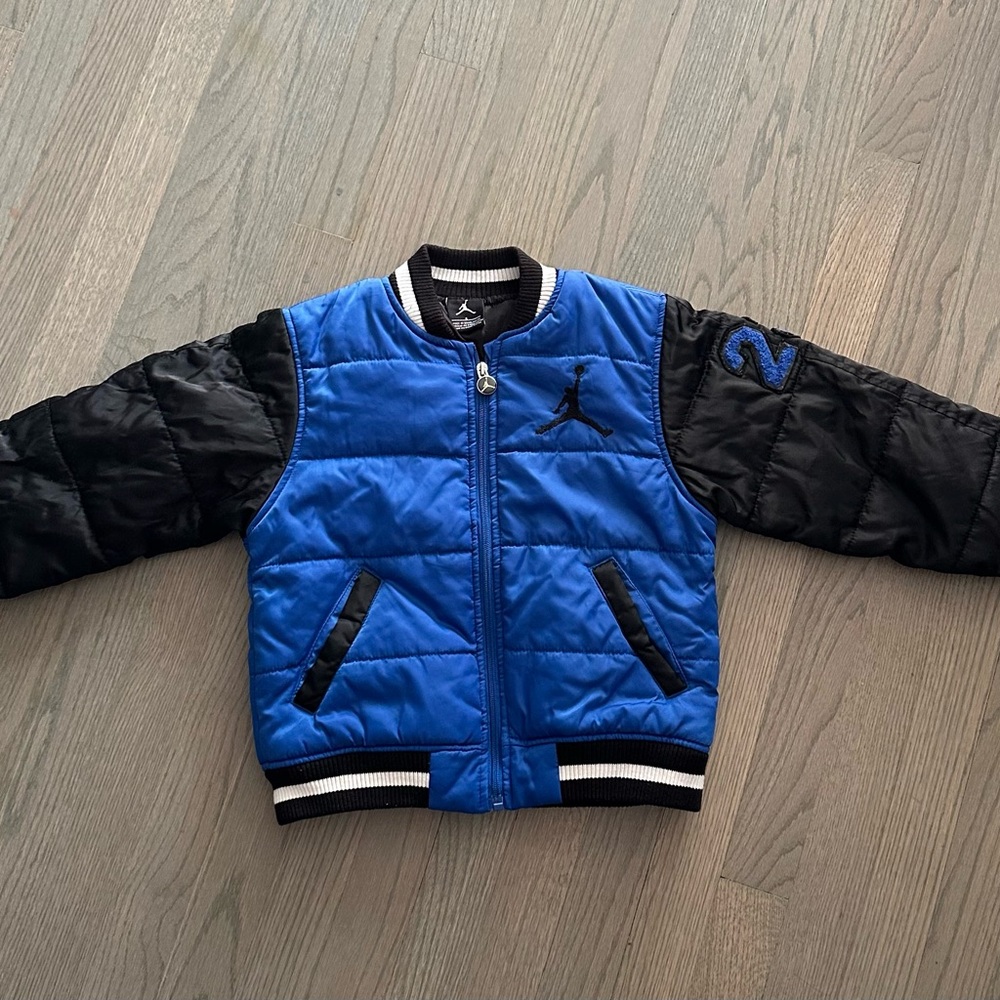 Black Blue NIKE AIR JORDAN Varsity Bomber Jacket BOYS Size 6